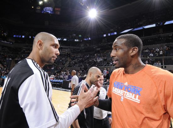 湖人浓眉哥关键封盖力助球队获胜（浓眉关键大帽定胜局，湖人取胜）