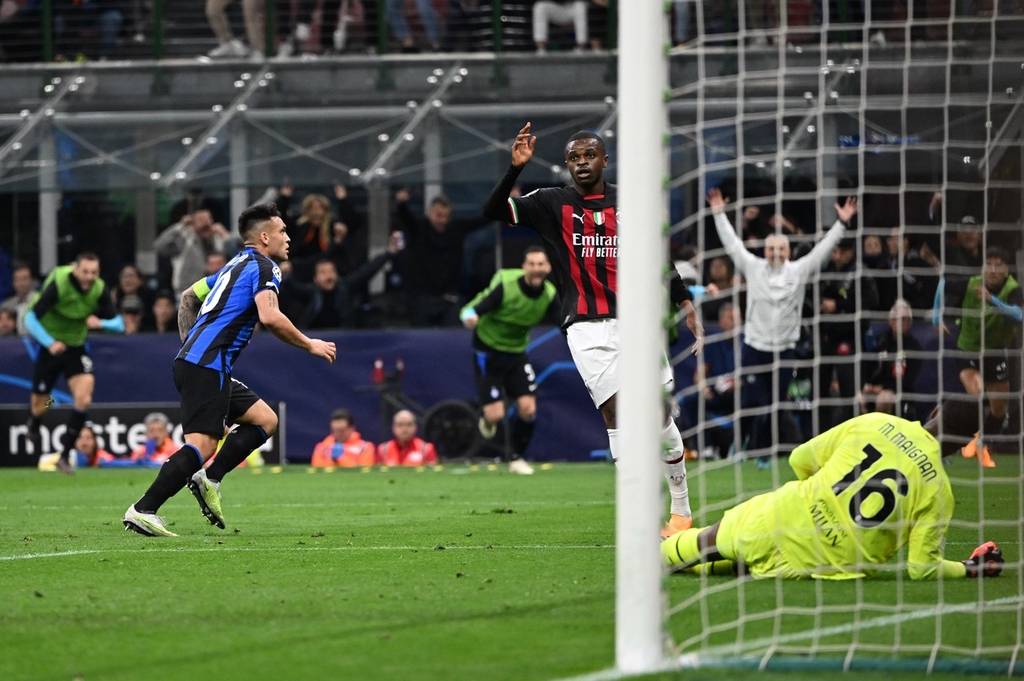 外租离队，帕利尼亚：祝拜仁新赛季取得成功，谢谢你们