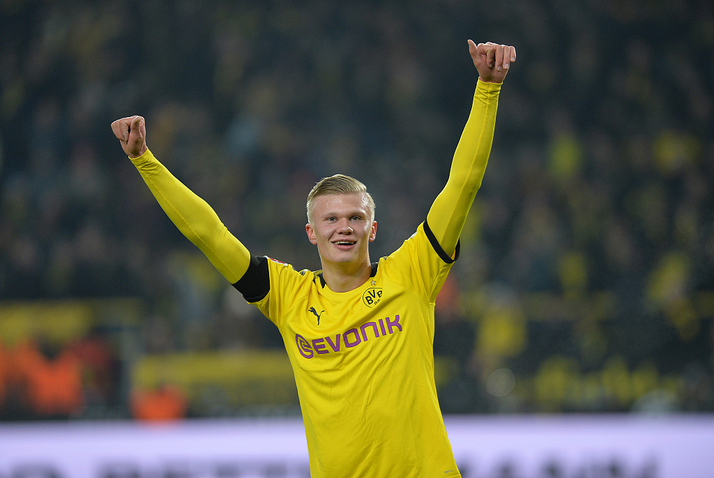 17岁妖星三连斩独享历史第一，拜仁3-1葡萄牙体育，主场37场不败