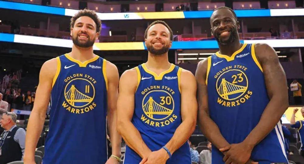 company-homepage-layout